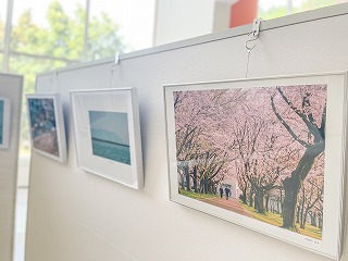 今月のオープンギャラリー：デジタルフォト展「写真は自分らしさを豊かに表現するキャンバス」